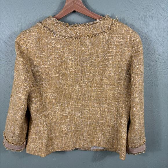 Talbots Women Size 10 Gold Fringe Tweed Pocket Cropped Metal Crest Button Blazer - Picture 9 of 10
